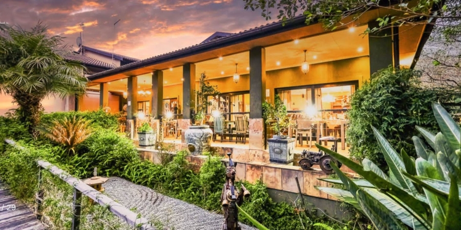 10 Bedroom Property for Sale in Hoekwil Western Cape